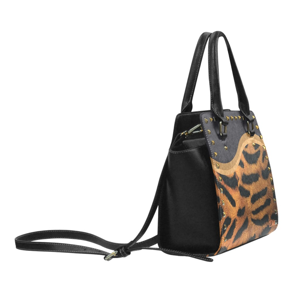 *Tiger Rivet Shoulder Handbag